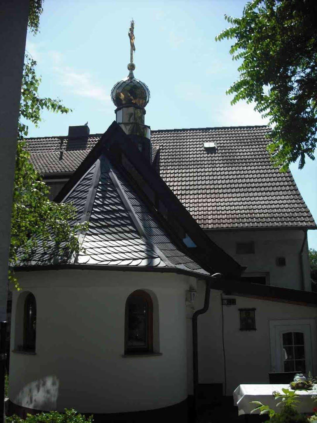 Hotel Attache Raunheim Exteriör bild